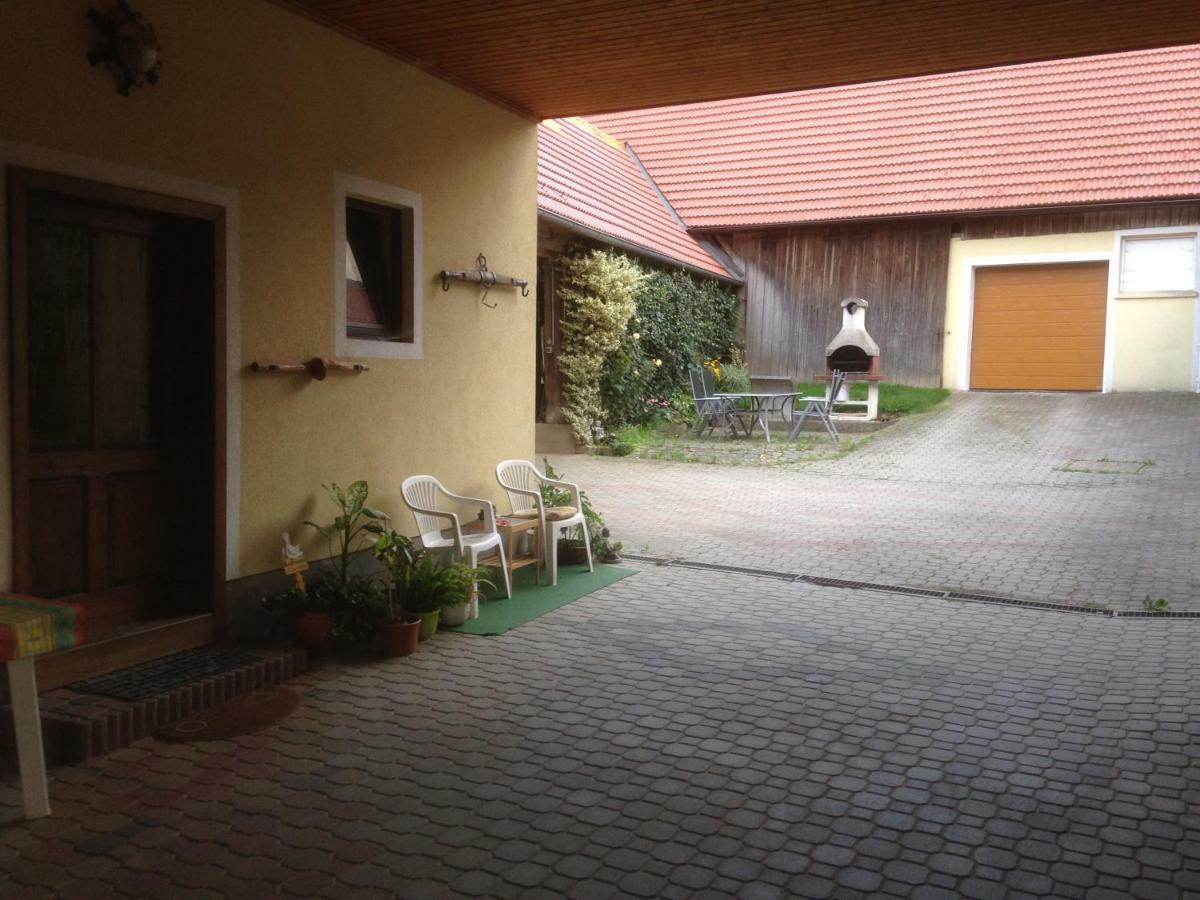 Amstetter'S Ferienwohnung Waldenstein  Kültér fotó